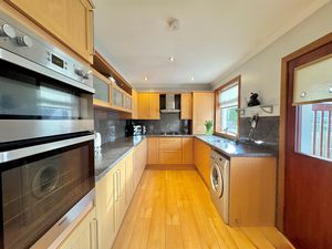 Photo 13- click for photo gallery